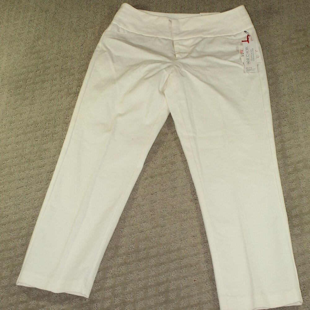 NWT Elle Pants Womens Size 6  White Mid Rise Ankle Pants
